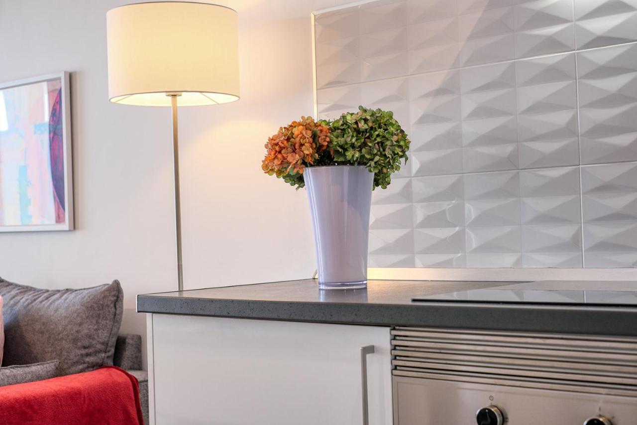 קוסטה טגוויסה The Ocean View Senator Modern Apartment מראה חיצוני תמונה